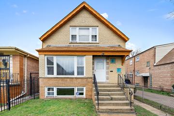 8018 S South Shore Dr., Chicago, IL 60617