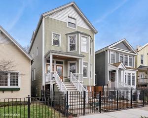 1828 W Henderson St., Chicago, IL 60657