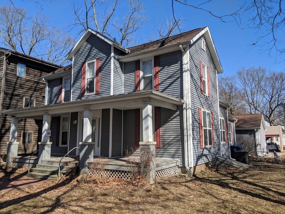 304 S Busey Ave., Urbana, IL 61801