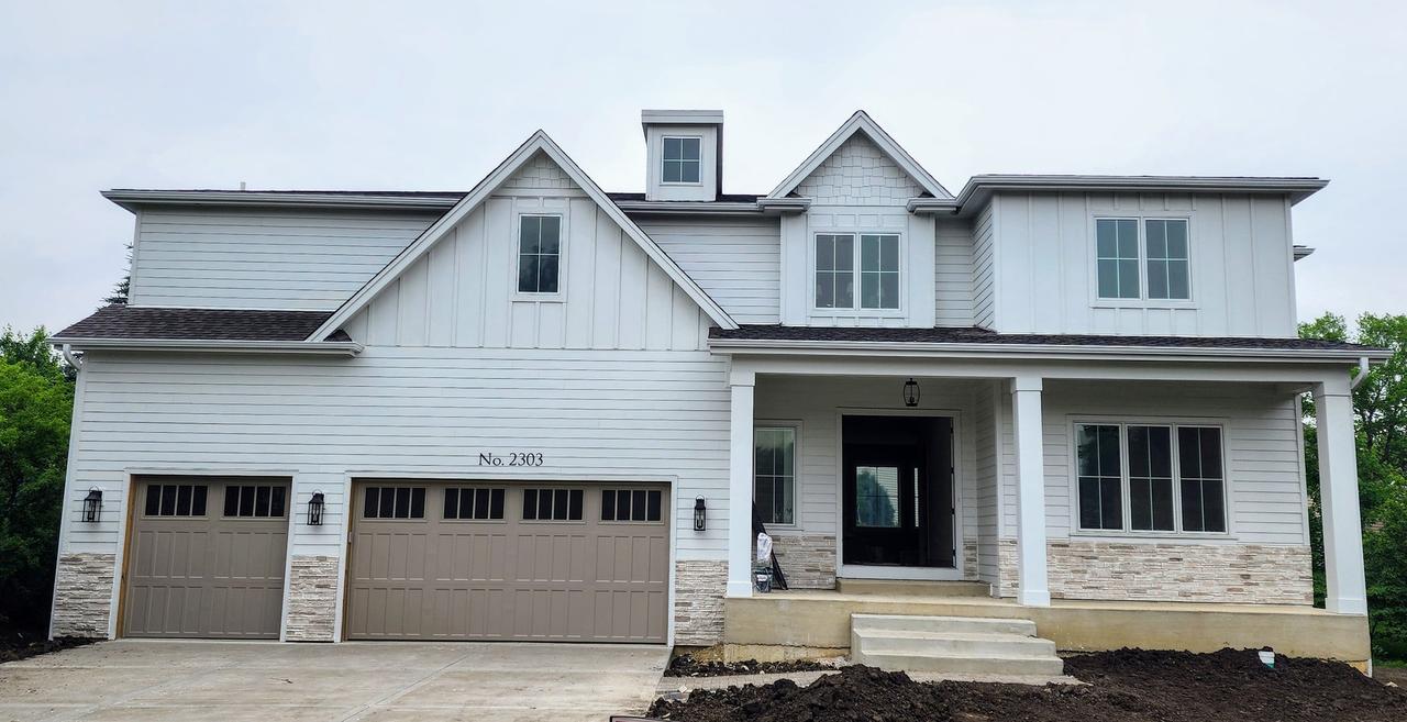 2303 Hancock Ct., Naperville, IL 60564