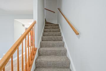 1431 W Split Oak Cir., Round Lake Beach, IL 60073