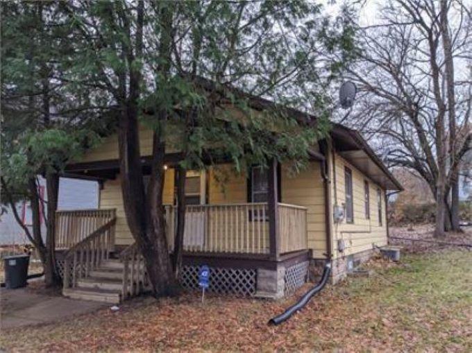 203 Webster Ave., Rockford, IL 61102