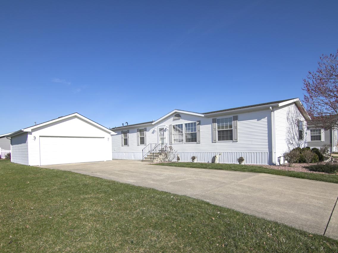 1029 Aspen Dr., Manteno, IL 60950