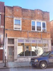 3655 W Montrose Ave., Chicago, IL 60618