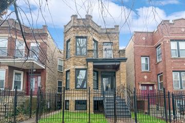 3217 W Warner Ave., Chicago, IL 60618