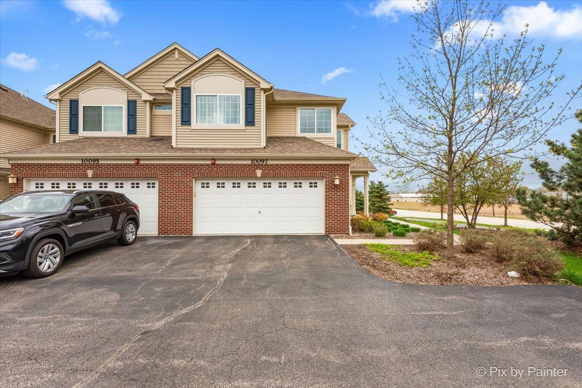 10097 Cummings St., Huntley, IL 60142