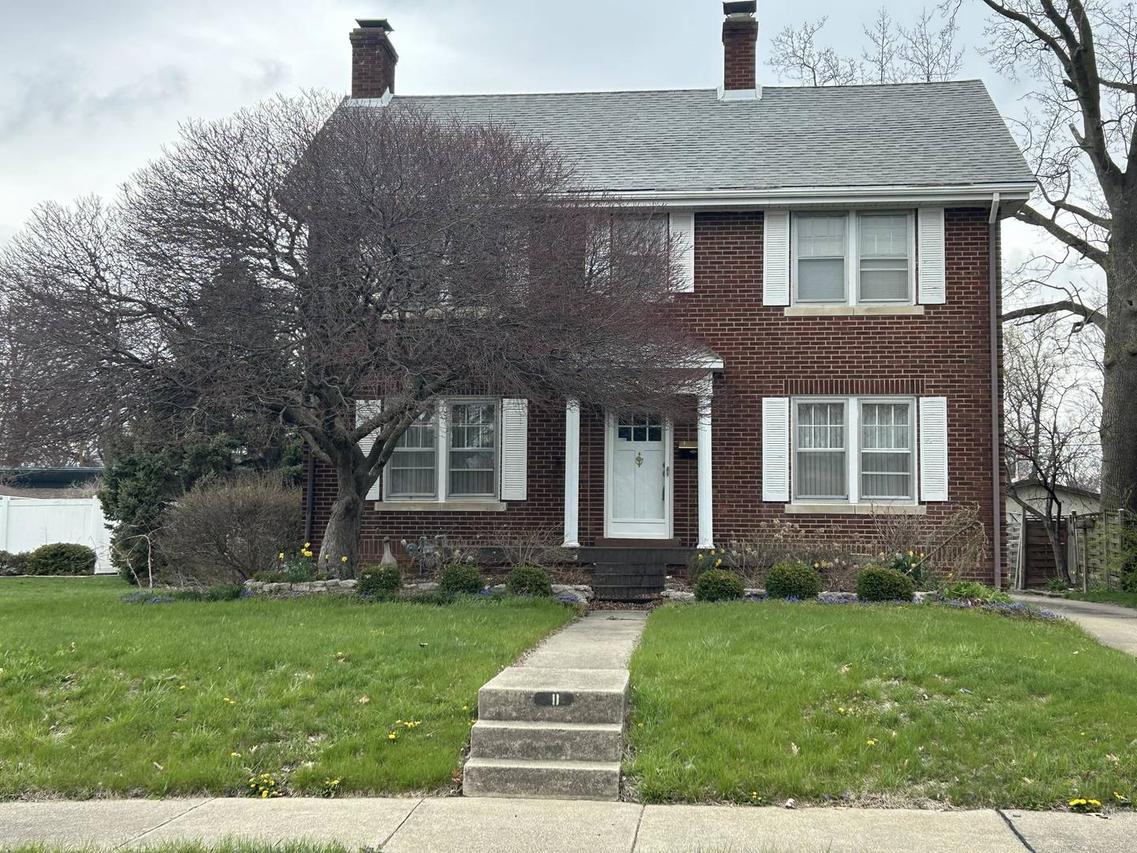 11 Prairie St., Danville, IL 61832