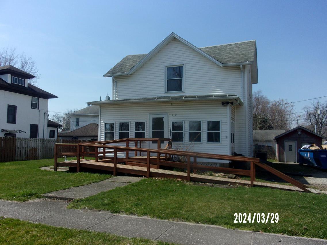 303 N 3rd St., Watseka, IL 60970