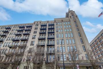 758 N Larrabee St. #432, Chicago, IL 60654