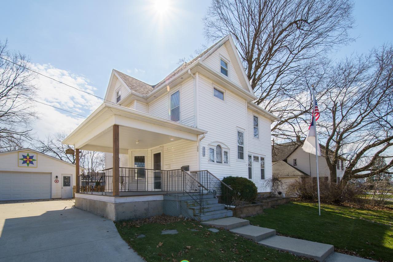 209 W Buffalo St., Polo, IL 61064