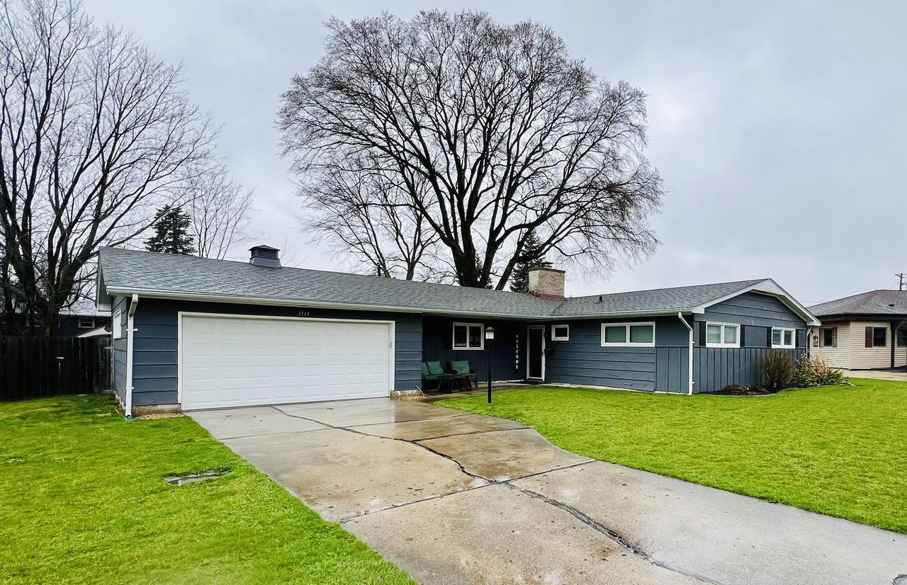 1114 N Main St., Rochelle, IL 61068