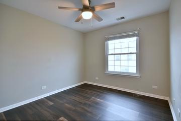 3029 Nicklaus Ln., Wadsworth, IL 60083