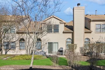 3210 N Carriageway Dr., Arlington Heights, IL 60004