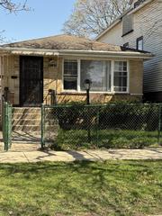 9207 S Woodlawn Ave., Chicago, IL 60619