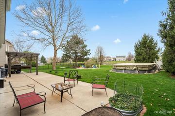709 Churchill Ln., Oswego, IL 60543