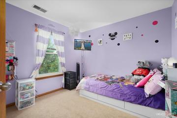 709 Churchill Ln., Oswego, IL 60543