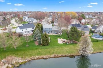 709 Churchill Ln., Oswego, IL 60543