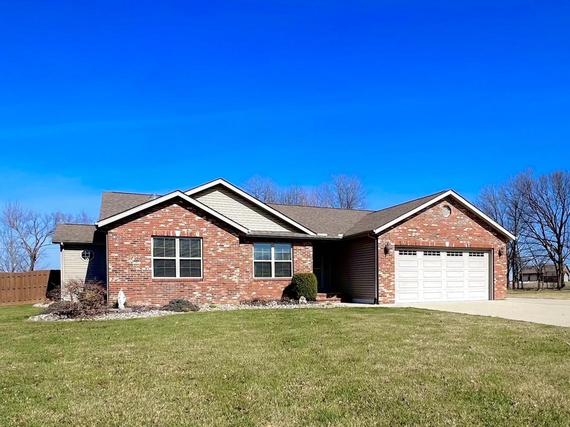 13819 Pierland Ct., Pocahontas, IL 62275