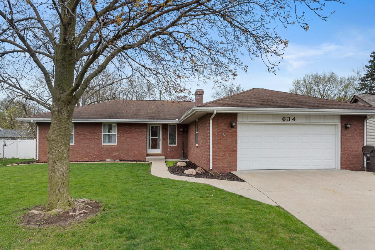 634 Briarcliff Dr., Rantoul, IL 61866