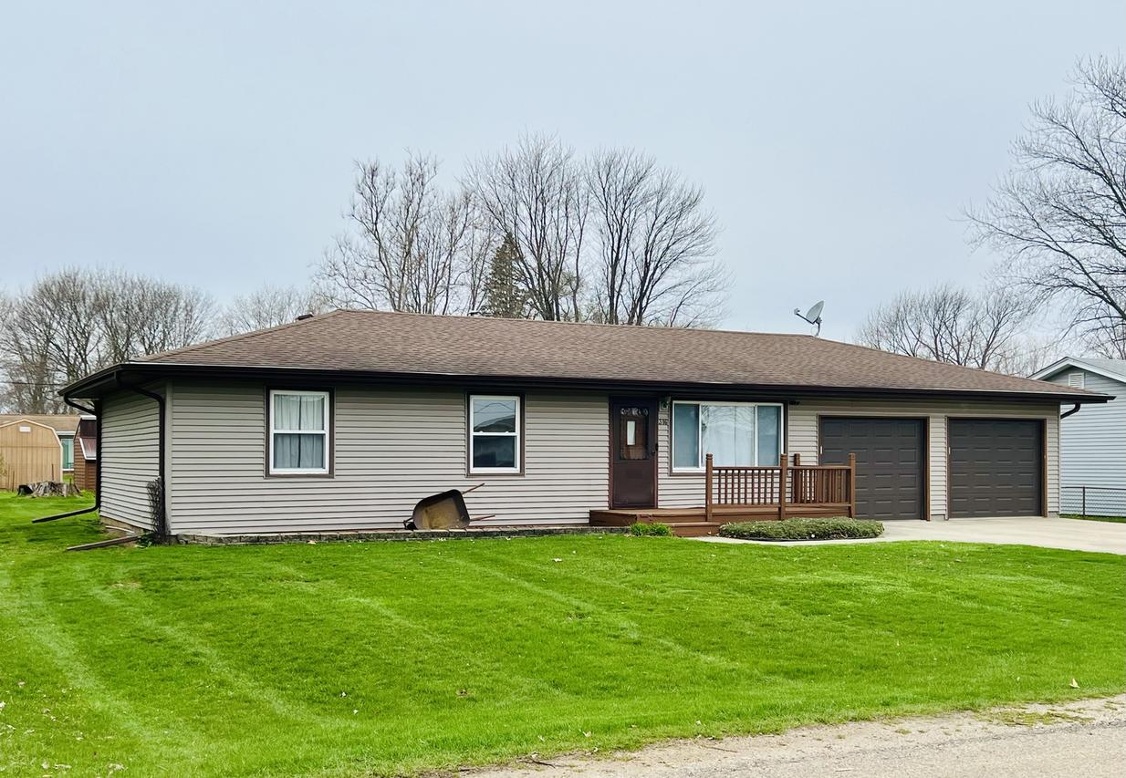 316 Erickson Rd., Rochelle, IL 61068
