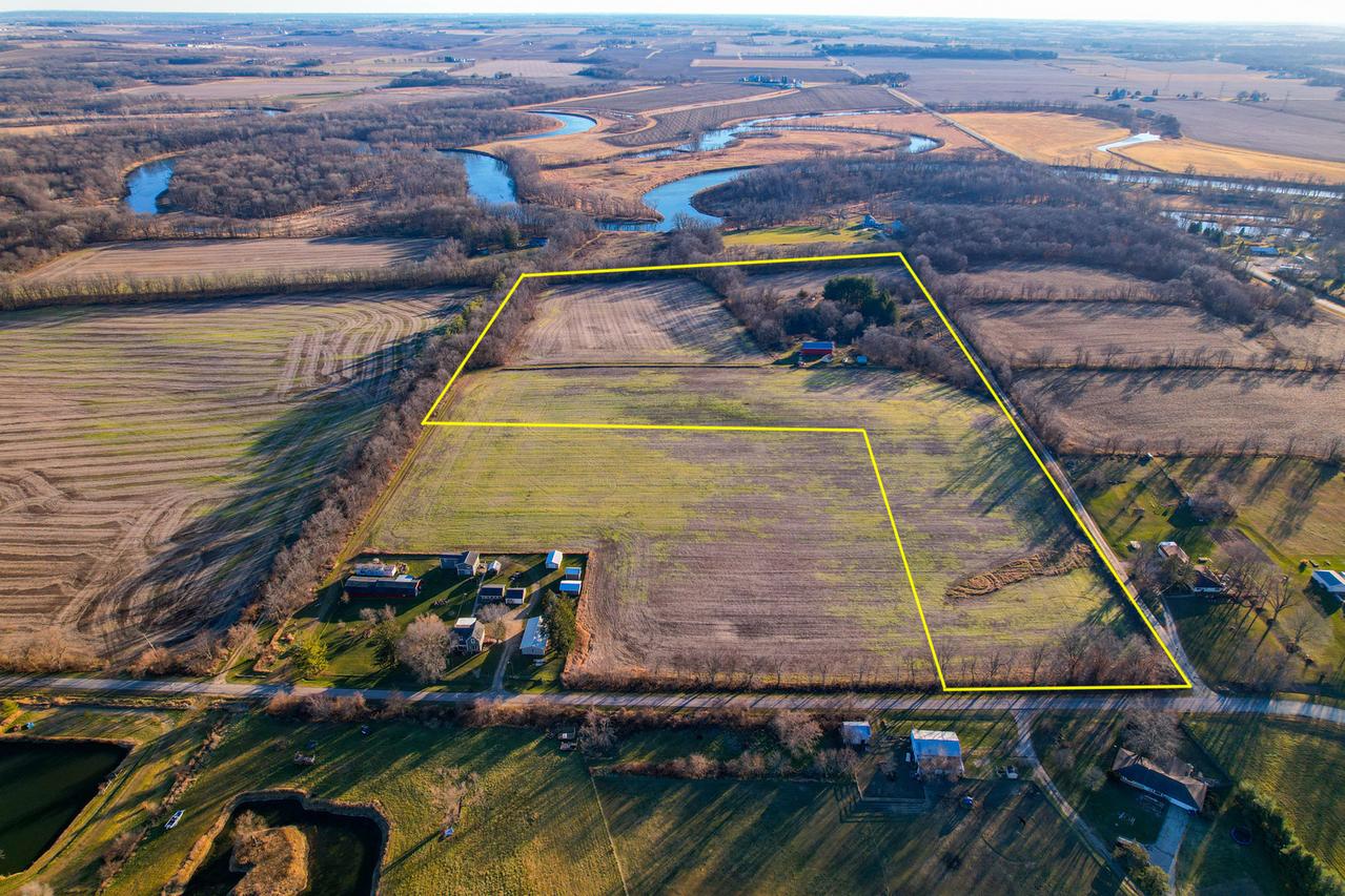 00 (30 AC) Moody Rd., Rockton, IL 61072