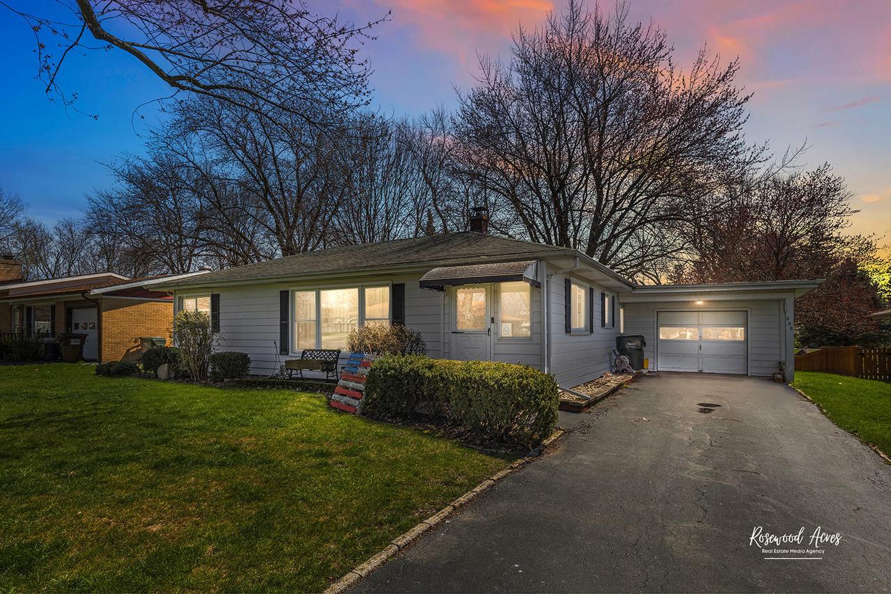 522 Orchard Ln., Beecher, IL 60401