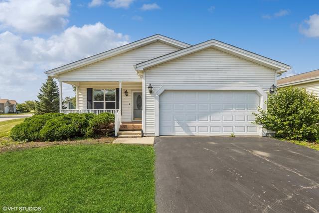 110 Hunter Ct., Grayslake, IL 60030