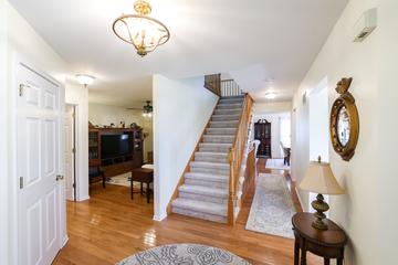 821 Kimberly Ln., Crystal Lake, IL 60014