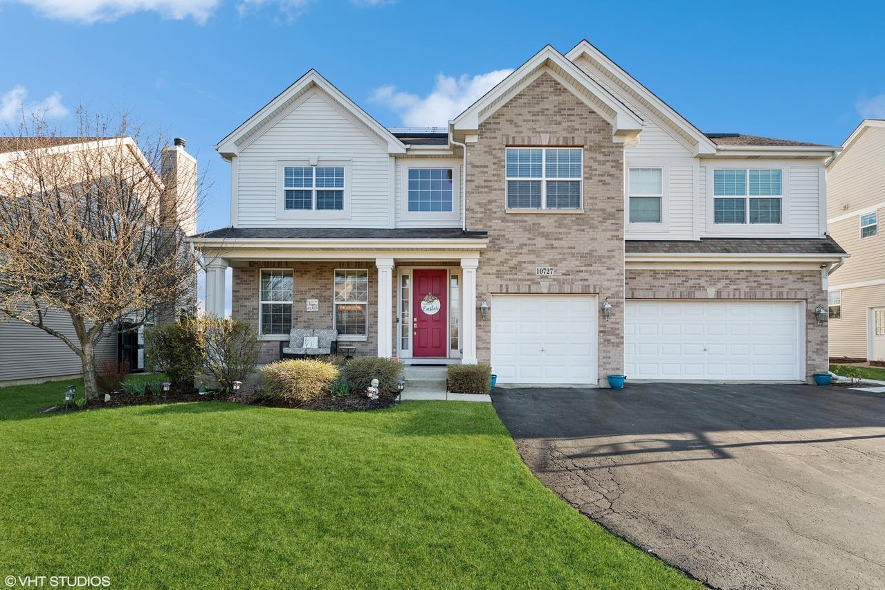 10727 Mayfield Ln., Huntley, IL 60142