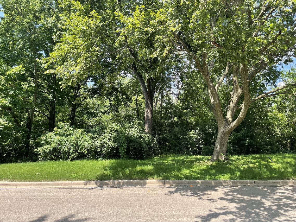 Lot 4 Manchester Ave., Batavia, IL 60510