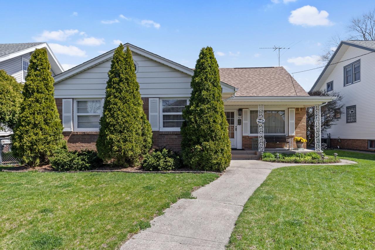 321 N London Ave., Rockford, IL 61107