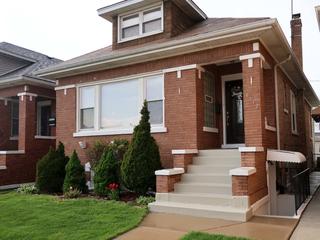 5812 W Addison St., Chicago, IL 60634