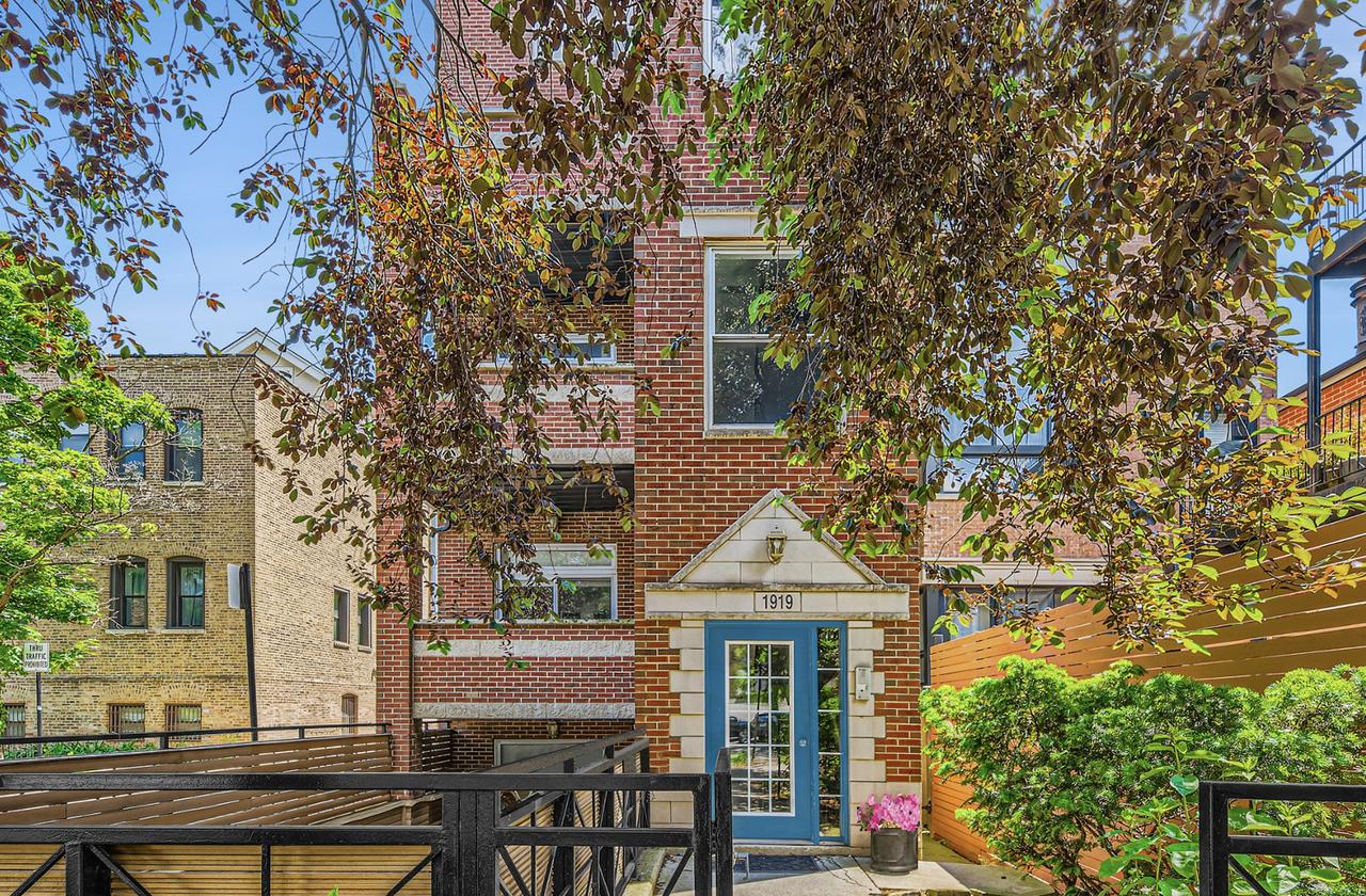 1919 N Kenmore Ave. #3, Chicago, IL 60614