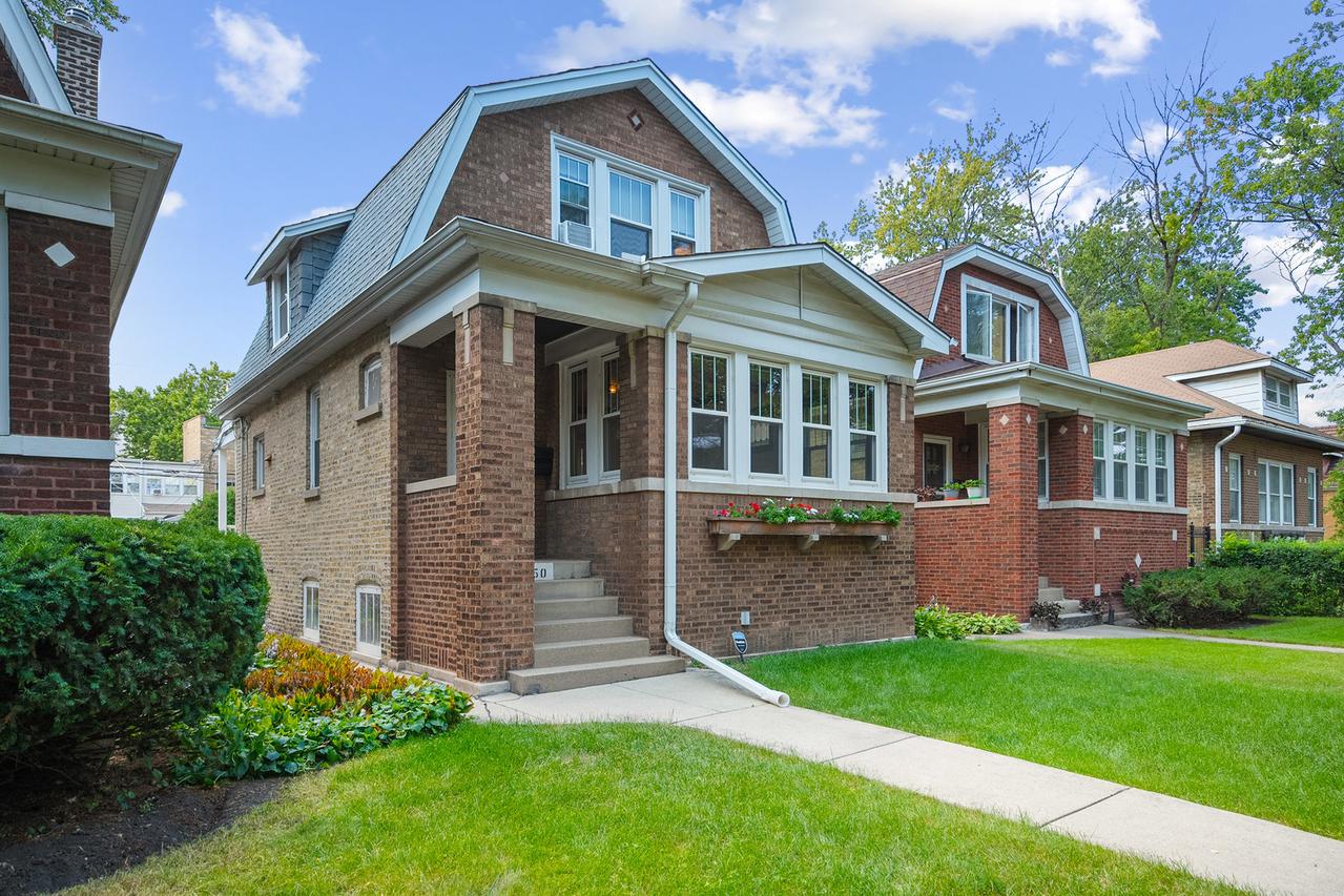 4850 N Kostner Ave., Chicago, IL 60630