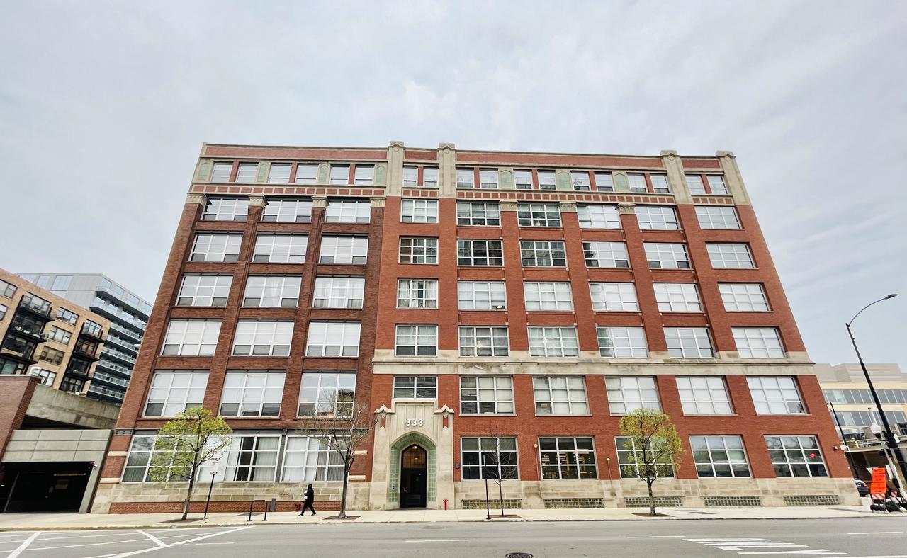 333 S Desplaines St. #614, Chicago, IL 60661