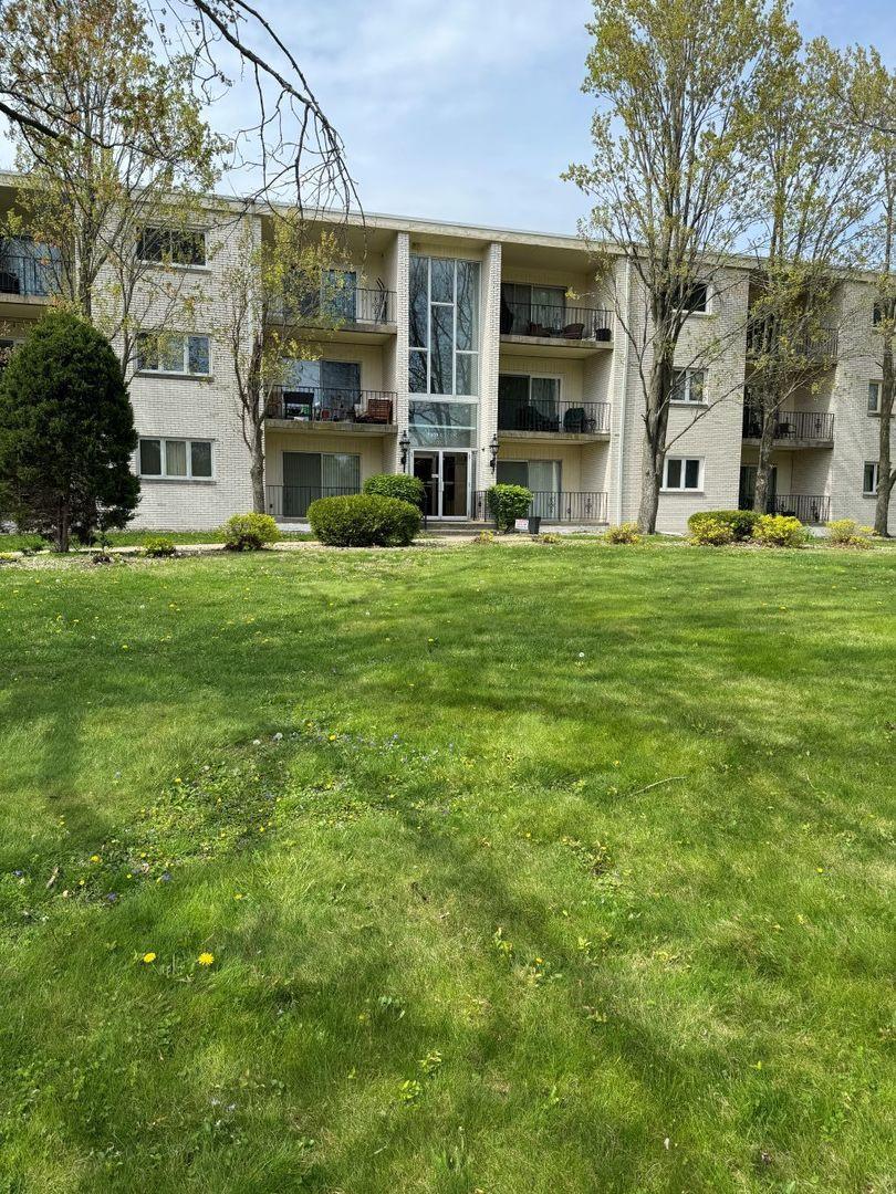 1004 Harding Dr. #306, Urbana, IL 61801