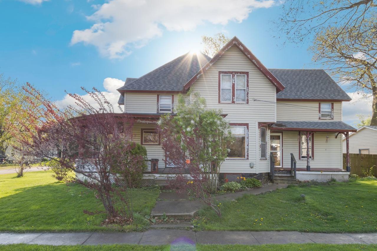 1706 Nachusa Rd., Nachusa, IL 61057