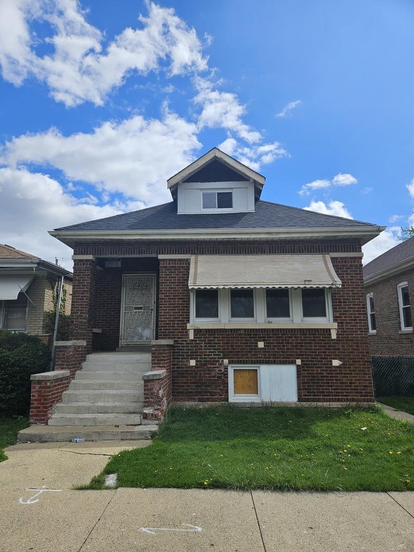 7337 S Claremont Ave., Chicago, IL 60636