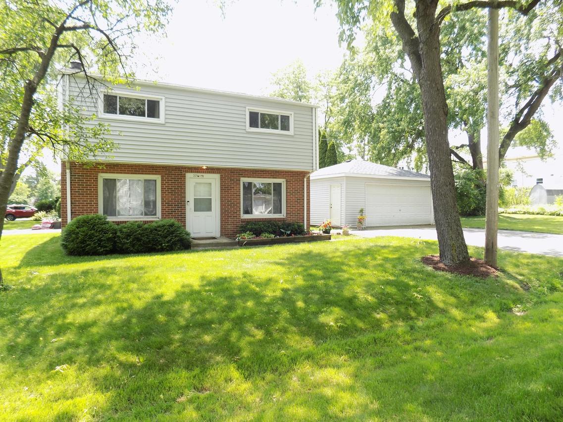 27W151 Childs St., Winfield, IL 60190