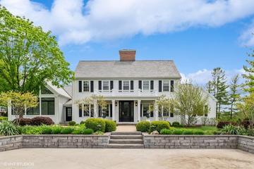 343 Old Sutton Rd., Barrington Hills, IL 60010