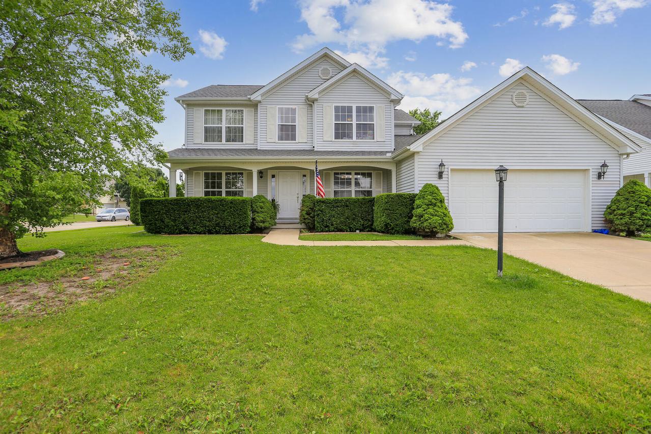 501 Bluestem Dr., Savoy, IL 61874
