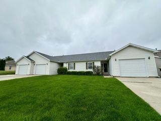 87 Cedar Dr., Clinton, IL 61727