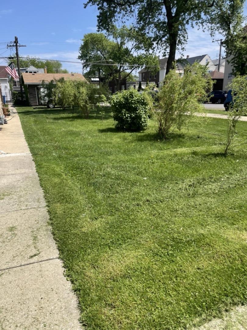 4557 S Francisco Ave., Chicago, IL 60632