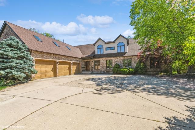 985 Jessica Dr., Wauconda, IL 60084