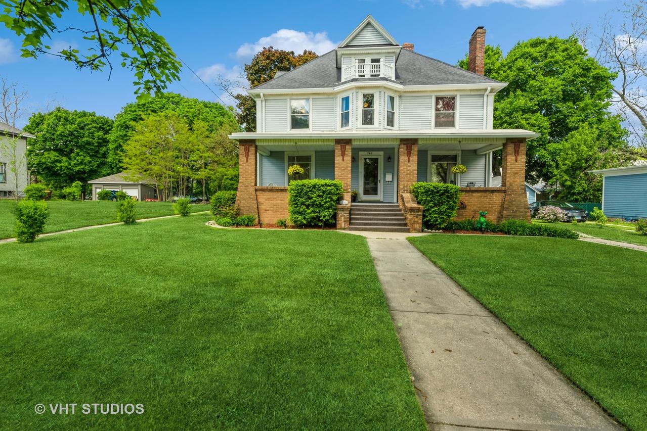 740 W Lincoln Blvd., Freeport, IL 61032