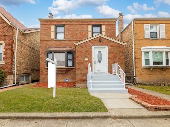 6641 S Karlov Ave., Chicago, IL 60629