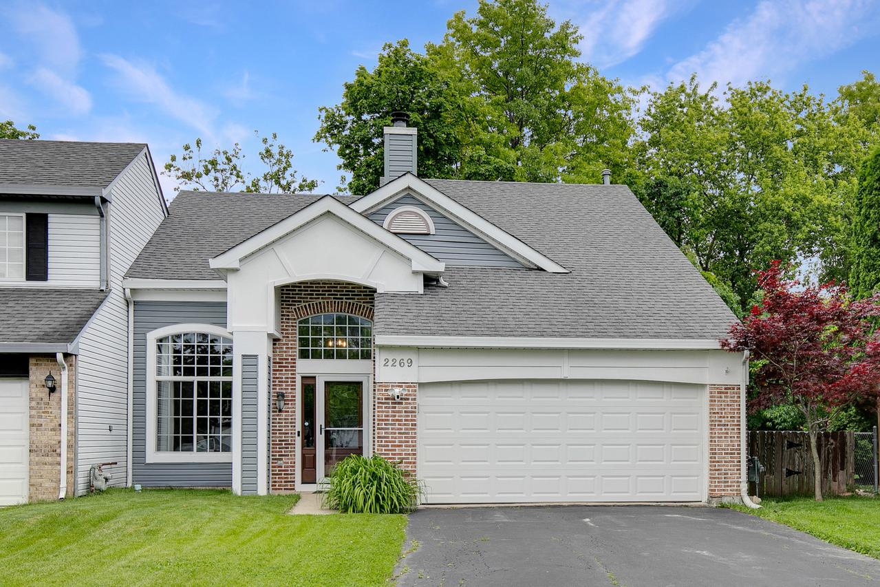 2269 N Pheasant Ridge Ct., Round Lake Beach, IL 60073