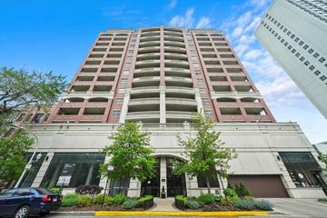 828 W Grace St. #1004, Chicago, IL 60613