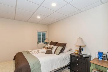 1816 E Vista Ter., Lindenhurst, IL 60046