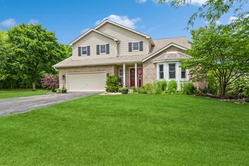 1816 E Vista Ter., Lindenhurst, IL 60046